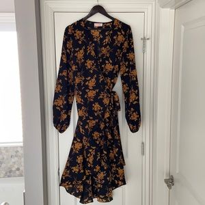 C + D+ M Gold and Black Wrap Dress